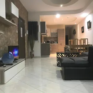 Apartament Simply British, Qawra